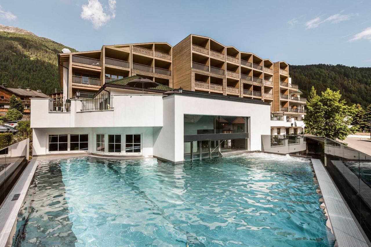 Falkensteiner Hotel & Spa Falkensteinerhof Вальес Экстерьер фото